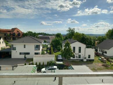 Wohnung zur Miete 335 € 2 Zimmer 55,6 m² 1. Geschoss frei ab sofort Lützowstr. 21 Siedlung Neundorf Plauen 08523