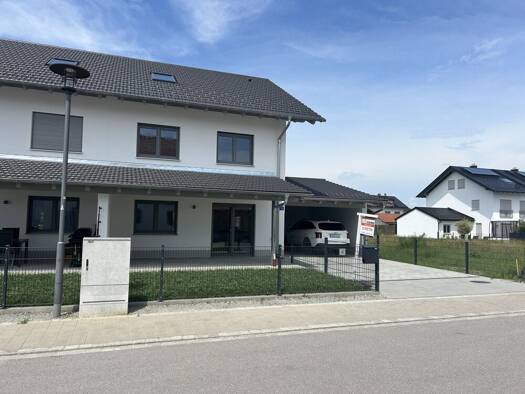 Doppelhaushälfte zur Miete - Erstbezug 1.900 € 5 Zimmer 151,6 m² 302 m² Grundstück frei ab sofort Kiefernstraße 1 A Ampfing 84539