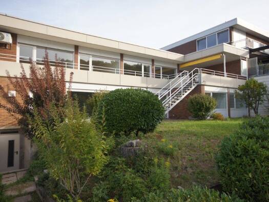 Einfamilienhaus zur Miete 2.900 € 6 Zimmer 246 m² 642 m² Grundstück frei ab sofort Weinheim 69469
