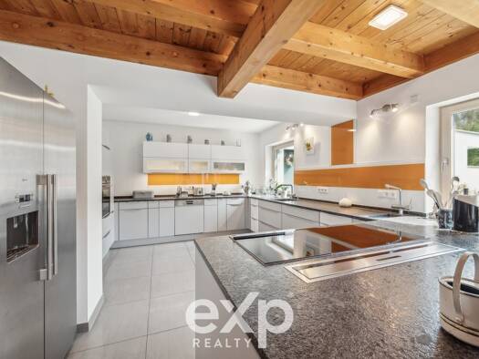 Einfamilienhaus zum Kauf 920.000 € 11 Zimmer 399 m² 1.170 m² Grundstück Weißenburg Weißenburg i. Bay. 91781