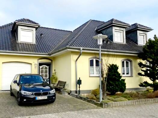 Einfamilienhaus zur Miete 2.000 € 5 Zimmer 171 m² 580 m² Grundstück frei ab 01.06.2026 Meckenheim 53340