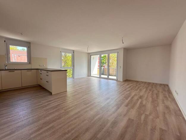 Wohnung zur Miete 1.260 € 4 Zimmer 120 m² frei ab sofort Wernau 73249