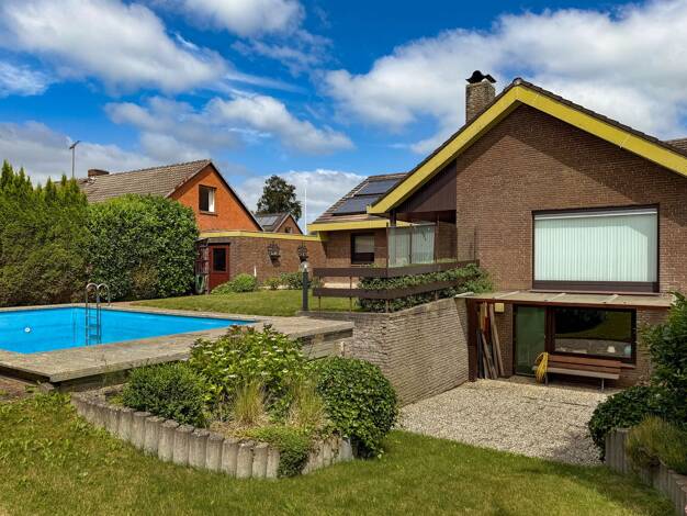Einfamilienhaus zum Kauf 358.000 € 5 Zimmer 140 m² 749 m² Grundstück Osterby 24367