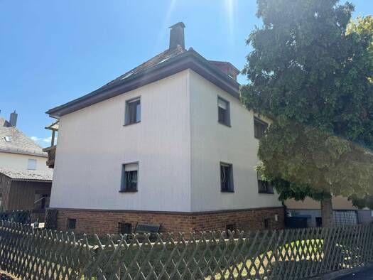 Mehrfamilienhaus zum Kauf 150.000 € 6 Zimmer 168 m² 439 m² Grundstück Mitterteich 95666