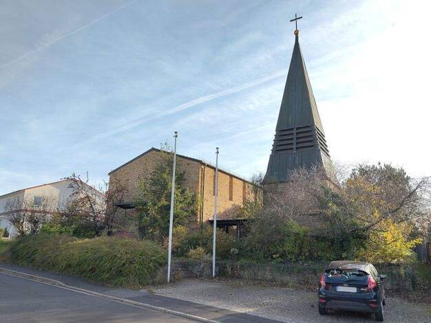 Immobilie zum Kauf provisionsfrei 2 Zimmer 1.048 m² Grundstück frei ab sofort Jahnstraße 26 Rüdenhausen 97355