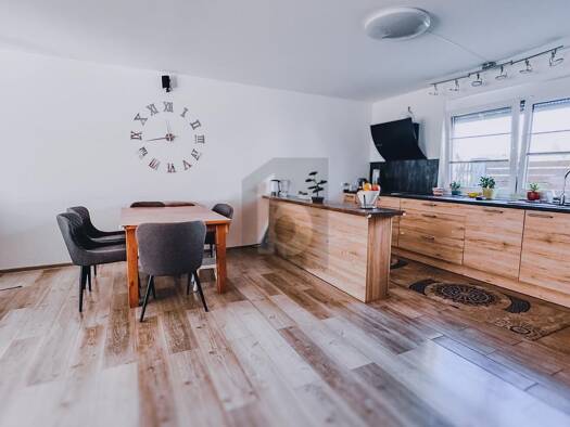 Einfamilienhaus zum Kauf 630.000 € 6 Zimmer 170 m² 662 m² Grundstück Jechtingen Sasbach am Kaiserstuhl 79361