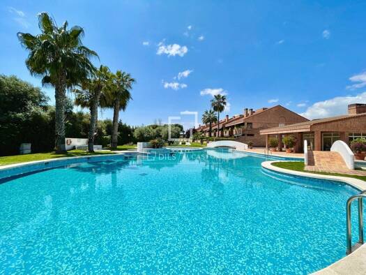 Haus zum Kauf 750.000 € 439 m² Alicante 03195