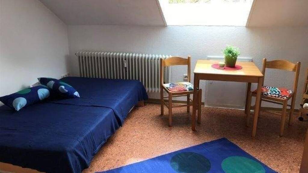 Studio zur Miete 475 € 1 Zimmer 25 m² 2. Geschoss Lengfeld Würzburg 97076