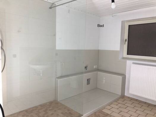 Wohnung zur Miete 785 € 4 Zimmer 133 m² Geschoss EG/1 frei ab 01.11.2025 Leese 31633
