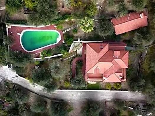 Einfamilienhaus zum Kauf 1.350.000 € 4 Zimmer 200 m² 2.500 m² Grundstück Vallebona 18012