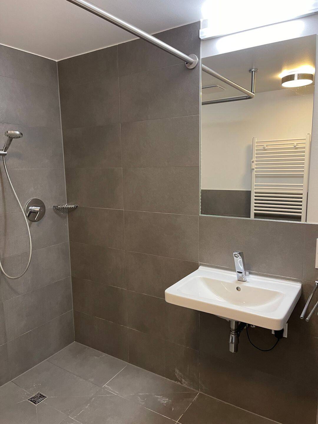 Property thumbnail 7