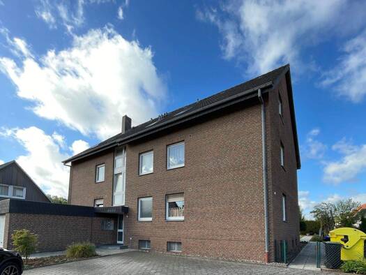 Wohnung zur Miete 605 € 3 Zimmer 79,5 m² 1. Geschoss frei ab 31.01.2026 Spenge 32139