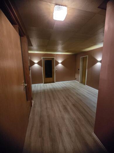 Wohnung zur Miete 700 € 4,5 Zimmer 110 m² Geschoss 1/4 Urach Vöhrenbach 78147