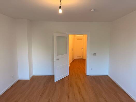Wohnung zur Miete 820 € 2,5 Zimmer 65,4 m² Geschoss EG/3 frei ab sofort Mögeldorf Östliche Außenstadt 90482