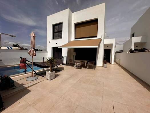 Villa zum Kauf 370.000 € 3 Zimmer 134 m² 170 m² Grundstück Formentera del Segura 03179