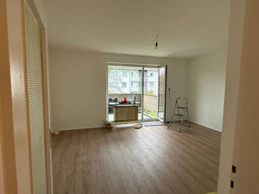 Terrassenwohnung zur Miete 320 € 1 Zimmer 27 m² Geschoss -2/3 frei ab sofort Benrath Düsseldorf 40597