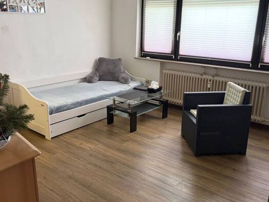 Studio zur Miete 365 € 1,5 Zimmer 30 m² Geschoss 1/3 frei ab 01.02.2026 Talstraße 1 Pinache Wiernsheim 75446