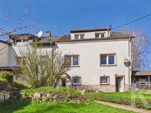 Doppelhaushälfte zum Kauf 129.000 € 6 Zimmer 165,9 m² 539 m² Grundstück Landsweiler Lebach 66822