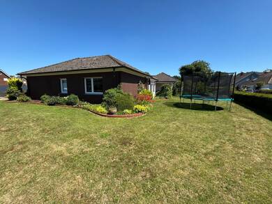Bungalow zur Miete 1.300 € 6 Zimmer 120 m² 700 m² Grundstück frei ab sofort Langförden Vechta 49377