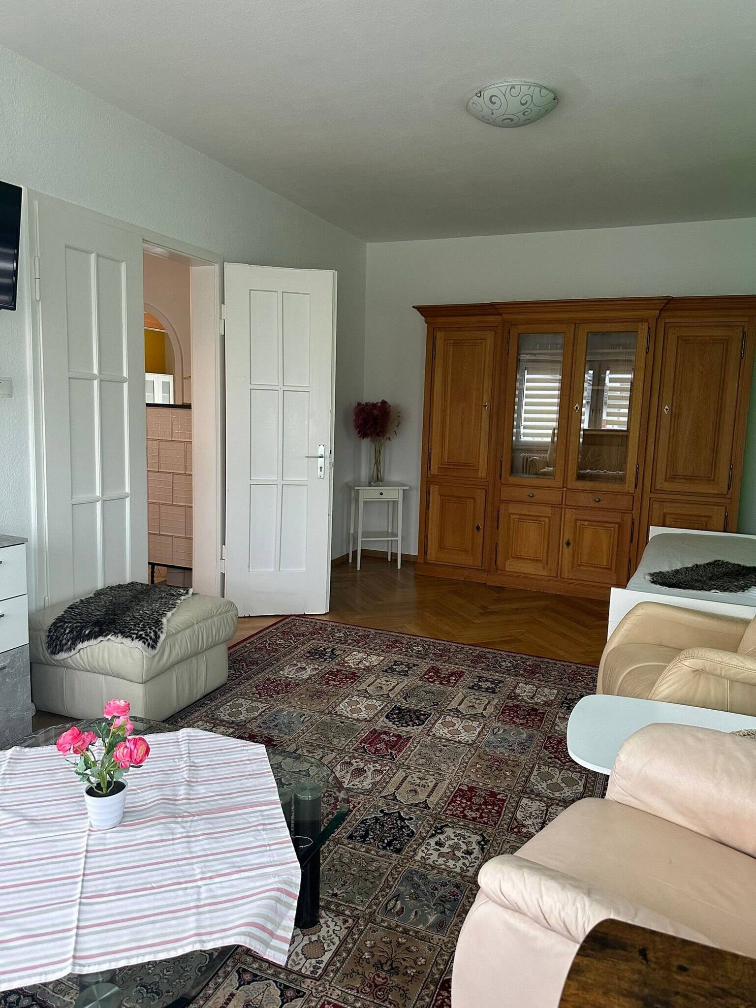 Property thumbnail 2