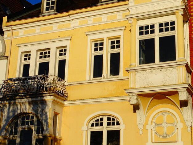 Villa zum Kauf provisionsfrei 355.000 € 8 Zimmer 204 m² 367 m² Grundstück Am Gestade 5 Linz Linz am Rhein 53545