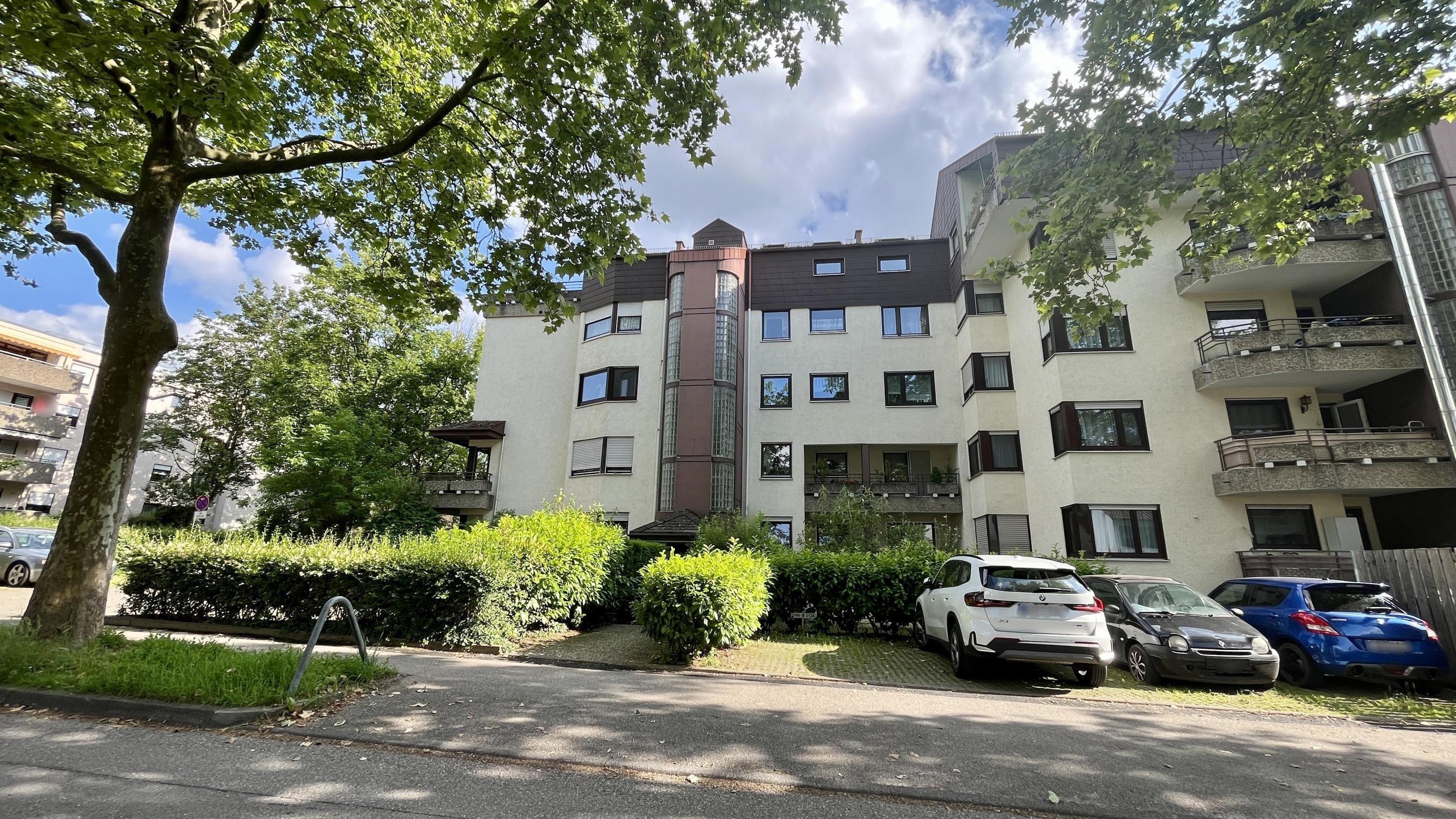 Penthouse zum Kauf 460.000 € 4,5 Zimmer 131 m²<br/>Wohnfläche Sontheim - Ost Heilbronn 74081