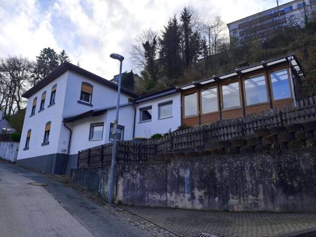 Einfamilienhaus zum Kauf 89.000 € 4 Zimmer 106,8 m² 1.055 m² Grundstück Altena Altena 58762