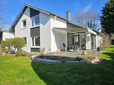 Einfamilienhaus zum Kauf 929.000 € 9 Zimmer 240 m² 845 m² Grundstück frei ab 01.06.2025 Reichenbach Waldbronn 76337