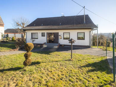 Einfamilienhaus zum Kauf 279.000 € 7 Zimmer 234 m² 797 m² Grundstück Willroth 56594