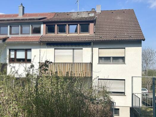 Mehrfamilienhaus zum Kauf 650.000 € 9 Zimmer 188,4 m² 352 m² Grundstück frei ab sofort Weilimdorf Stuttgart 70499