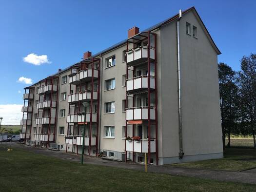 Wohnung zur Miete 454 € 4 Zimmer 75,6 m² 3. Geschoss frei ab 01.09.2025 Am Sportplatz 5 Wenigenlupnitz Hörselberg-Hainich 99820