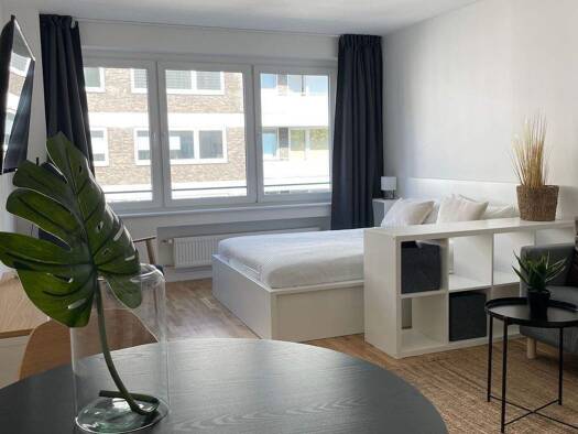 Studio zur Miete 950 € 1 Zimmer 32 m² 3. Geschoss frei ab 01.05.2026 Mauerstraße 18 Golzheim Düsseldorf 40476