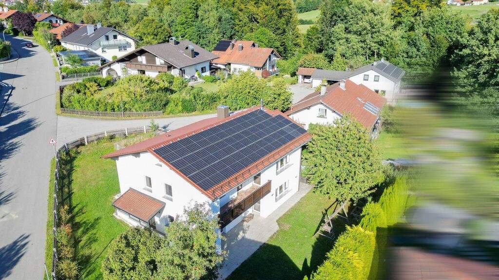 Einfamilienhaus zum Kauf 498.000 € 6 Zimmer 192 m² 728 m² Grundstück Hauzenberg 94051