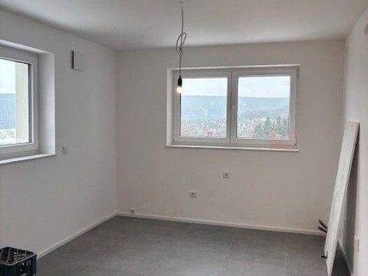 Wohnung zur Miete - Erstbezug 940 € 3 Zimmer 95,6 m² 2. Geschoss frei ab sofort Bad Bocklet 97708