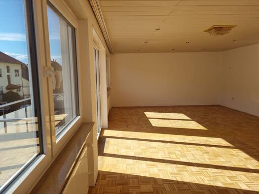 Maisonette zur Miete 1.730 € 5 Zimmer 173 m² Geschoss 2/3 frei ab sofort Heddesheim 68542