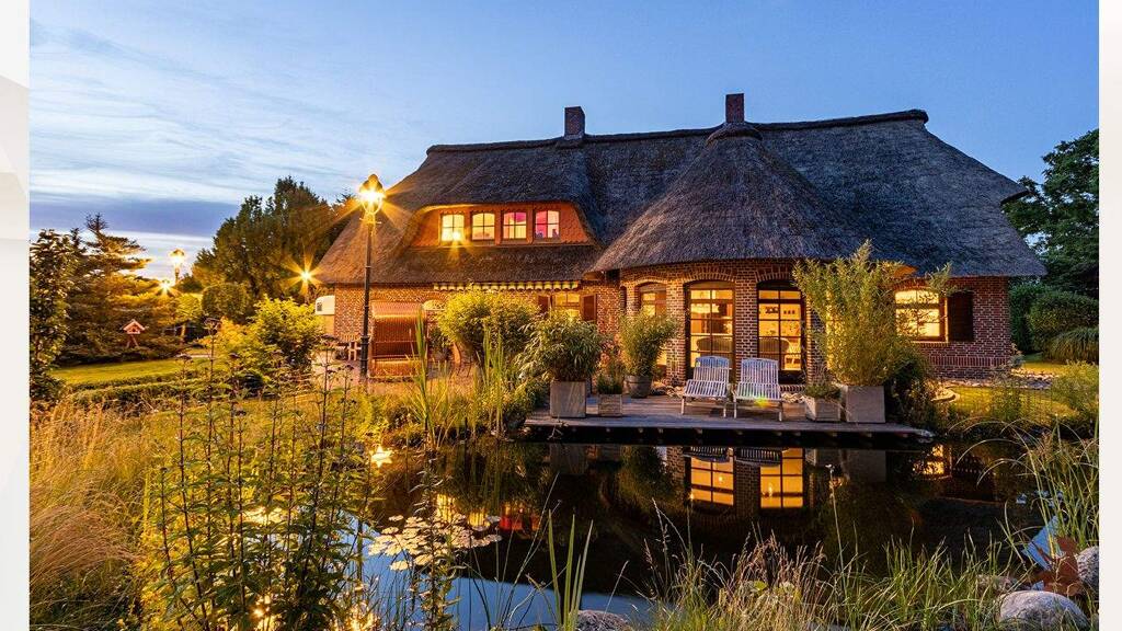 Einfamilienhaus zum Kauf 769.000 € 7 Zimmer 340 m² 2.130 m² Grundstück Ihrhove Westoverledingen 26810