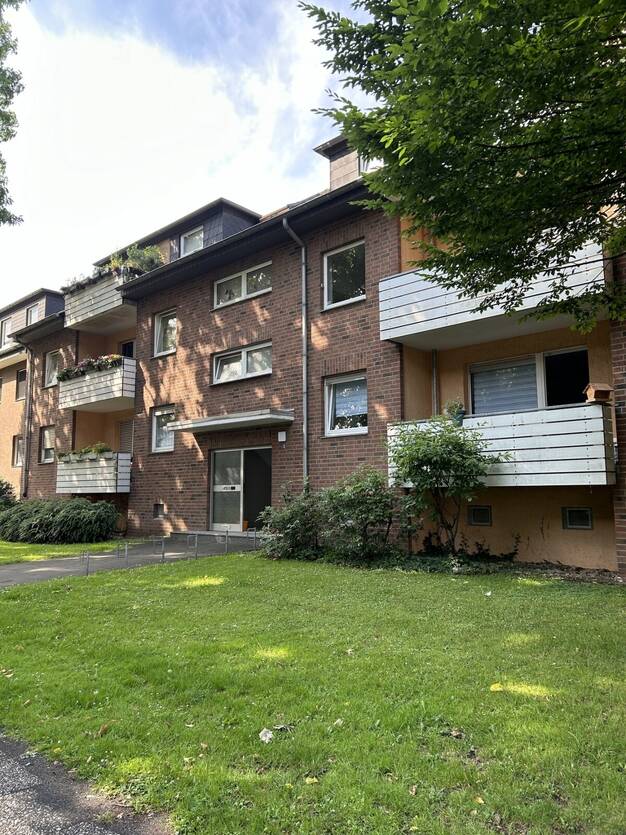 Wohnung zur Miete nur mit Wohnberechtigungsschein 269 € 2,5 Zimmer 49 m² 1. Geschoss Lore-Agnes-Straße 11 Vierlinden Duisburg 47178