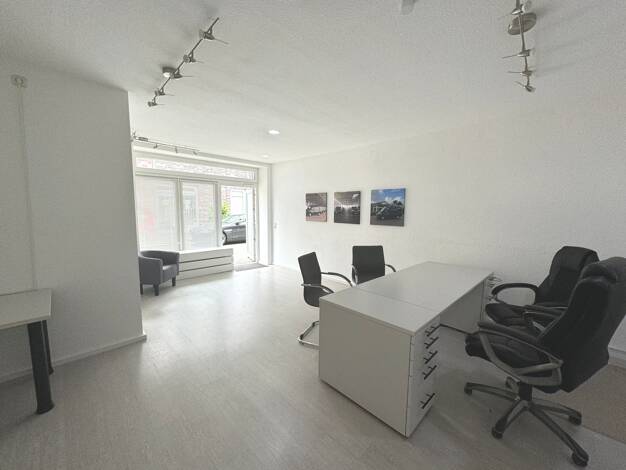 Laden zur Miete 520 € 1 Zimmer 43 m² Verkaufsfläche Iprump/Stickgras Delmenhorst 27751