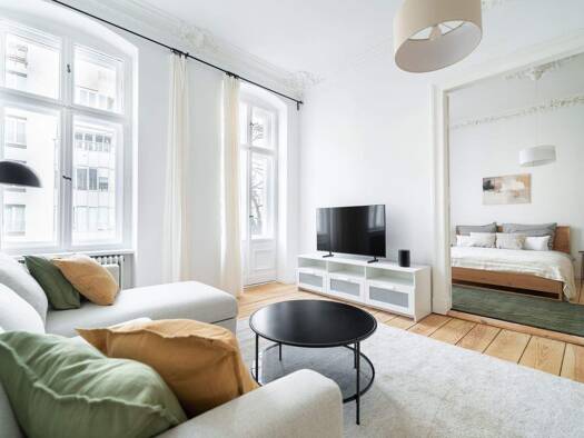 Wohnung zur Miete 1.980 € 3 Zimmer 78 m² Geschoss 2/5 frei ab sofort Pestalozzistraße 69 Charlottenburg Berlin 10627