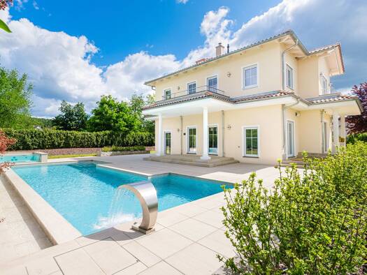 Einfamilienhaus zum Kauf 1.200.000 € 6 Zimmer 234 m² 1.339 m² Grundstück Graupa Pirna-Graupa (bei Dresden) 01796