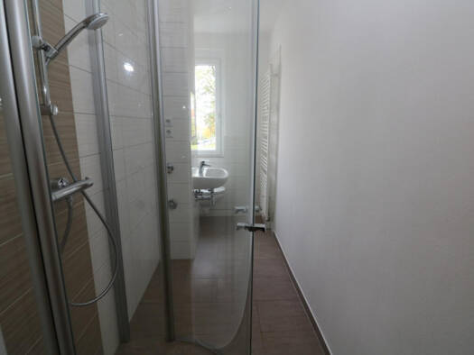 Wohnung zur Miete 379 € 2 Zimmer 47,1 m² EG Max-Roscher-Straße 8 Freiberg Freiberg 09599