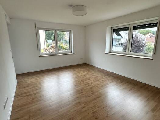 Wohnung zur Miete 990 € 4 Zimmer 98 m² Geschoss 2/3 frei ab 01.12.2026 Binswangen 86637