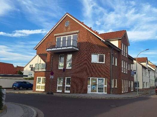 Terrassenwohnung zur Miete - Erstbezug 812 € 4 Zimmer 78,8 m² EG frei ab sofort Sternstr. 1 Burg 39288