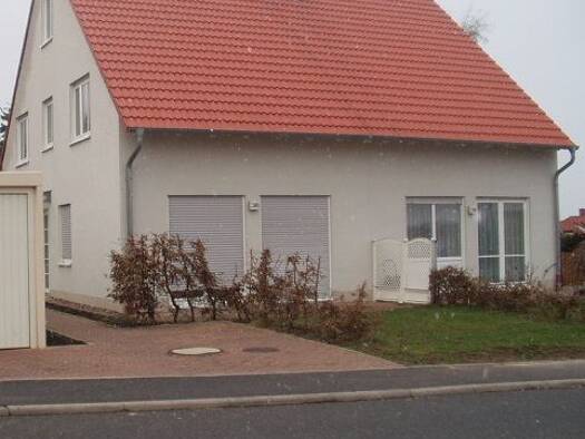 Einfamilienhaus zum Kauf 270.000 € 4 Zimmer 103,7 m² 326 m² Grundstück Vor dem Berge 36 Goldbach 99869