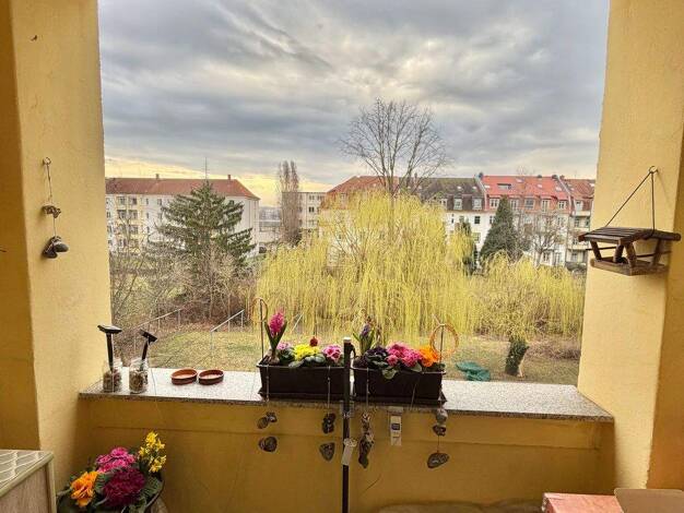 Wohnung zum Kauf als Kapitalanlage geeignet 165.000 € 3 Zimmer 60 m² Fürstenwalder Straße 13 Striesen-Ost Dresden 01277