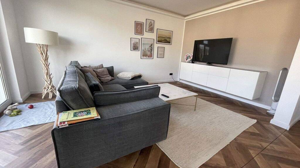 Wohnung zur Miete 1.355 € 4 Zimmer 112 m² 3. Geschoss frei ab 01.07.2026 Cracauer Straße 75 Cracau Krefeld 47799