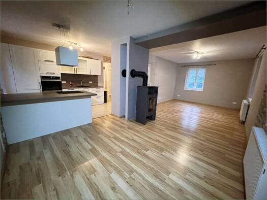 Wohnung zum Kauf 185.000 € 4 Zimmer 79 m² Unter den Eichen 17 Neuhof Hildesheim 31139