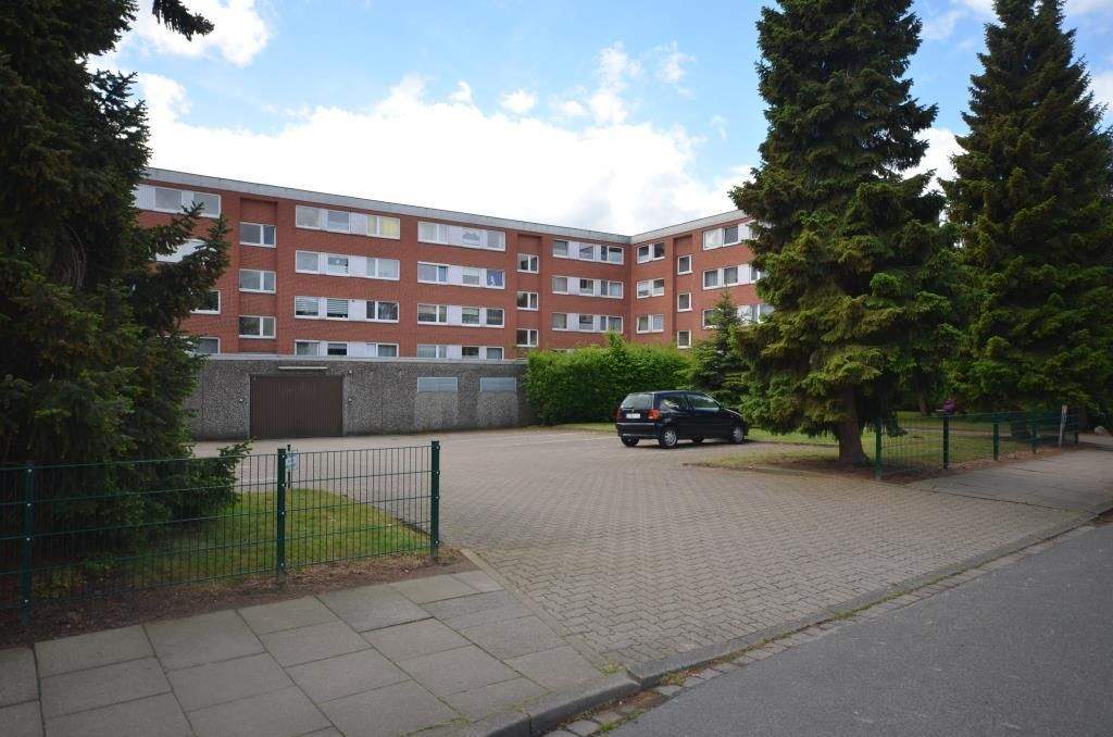 Immobilie in Bargteheide - SEHR ZENTRAL GELEGENE UND GROSSZÜGIGE 3-ZIMMER-EIGENTUMSWOHNUNG - Bild 0