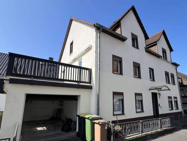 Mehrfamilienhaus zum Kauf 199.000 € 8 Zimmer 207 m² 295 m² Grundstück Crumbach Lohfelden 34253