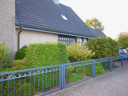 Einfamilienhaus zum Kauf 649.000 € 5 Zimmer 115 m² 381 m² Grundstück frei ab sofort Schenefeld 22869